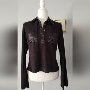 Q.U.E Top Blouse Women  Size Medium Color Black Long Sleeve Good Condition